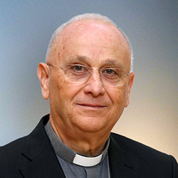 Monsignor Vito Angiuli, Vescovo di Ugento - S. M. di Leuca